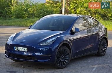 Внедорожник / Кроссовер Tesla Model Y 2021 в Кривом Роге