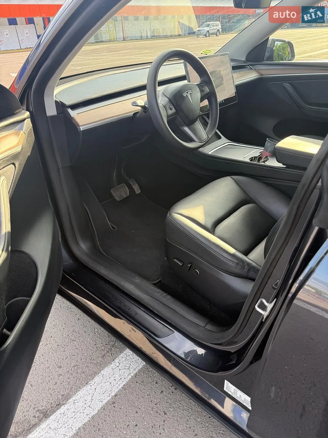 2024 Tesla Model Y - мініатюра 22