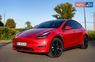 Позашляховик / Кросовер Tesla Model Y 2023 в Білій Церкві
