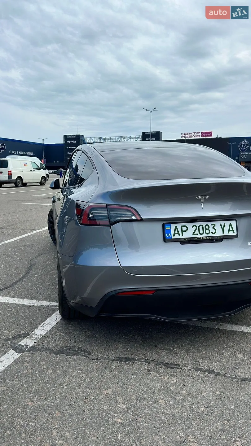 2024 Tesla Model Y - мініатюра 9