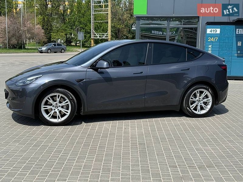 Позашляховик / Кросовер Tesla Model Y 2022 в Кропивницькому фото 3 Позашляховик / Кросовер Tesla Model Y 2022 в Кропивницькому