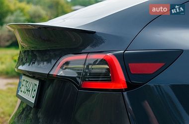 Позашляховик / Кросовер Tesla Model Y 2020 в Дніпрі