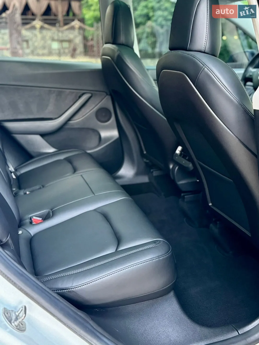 2021 Tesla Model Y - мініатюра 15