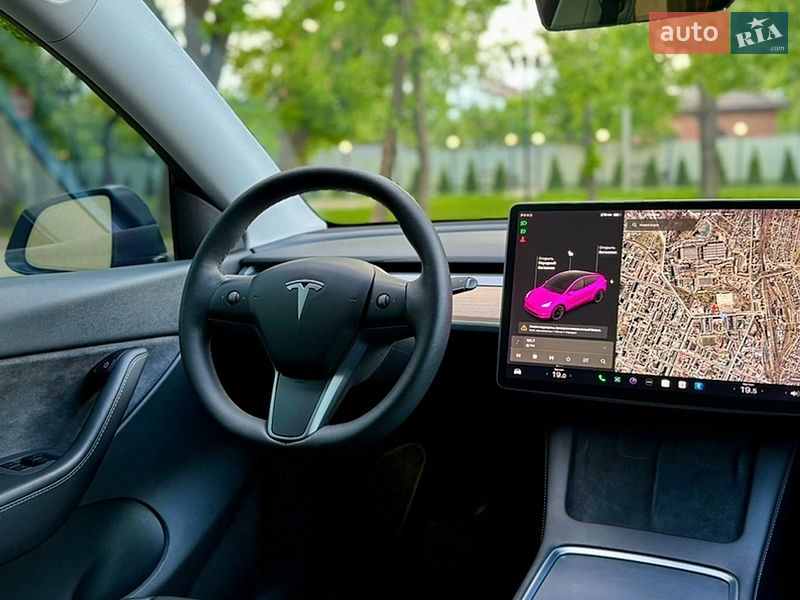 Внедорожник / Кроссовер Tesla Model Y 2021 в Кременчуге