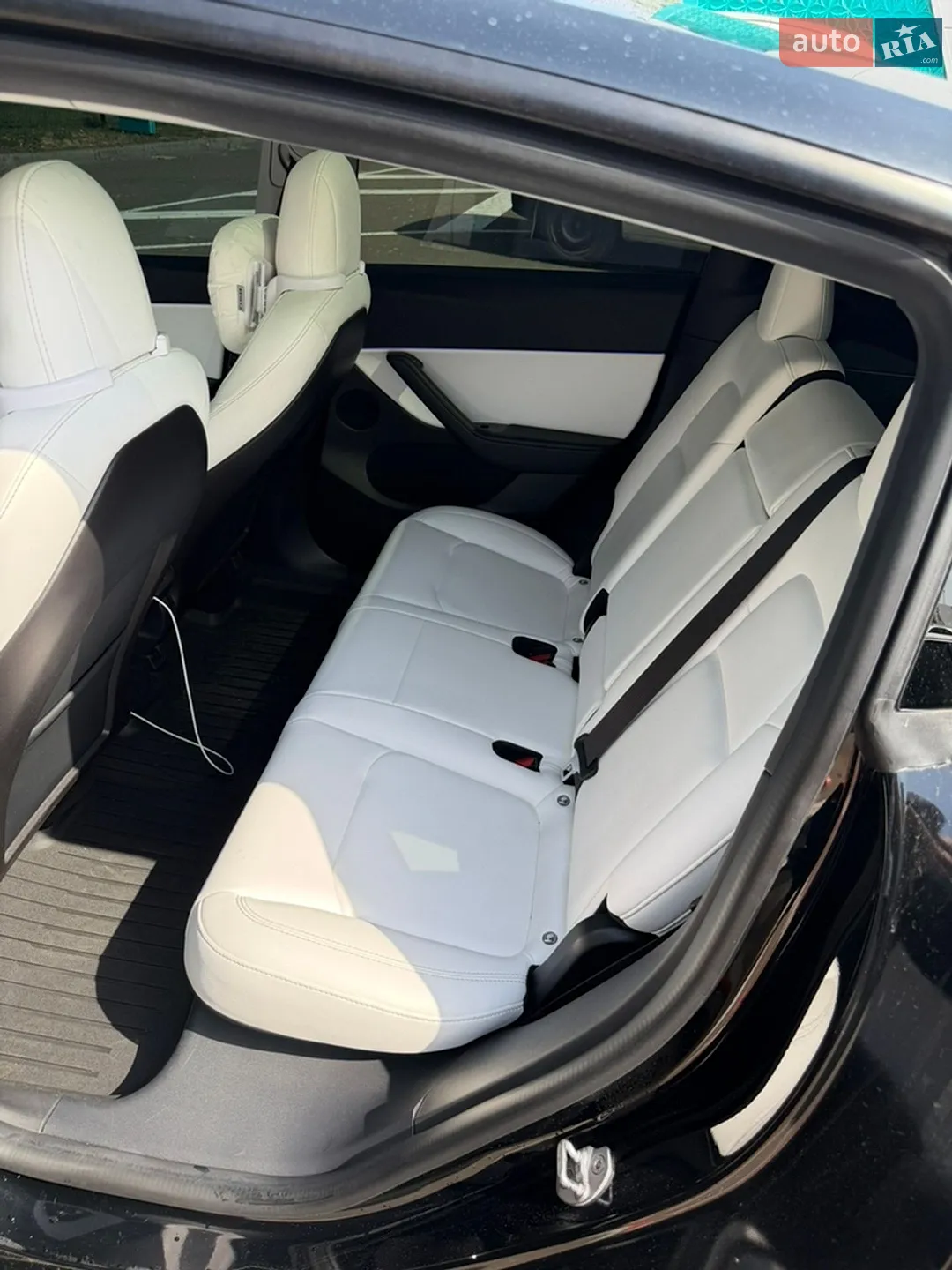 2020 Tesla Model Y - мініатюра 16