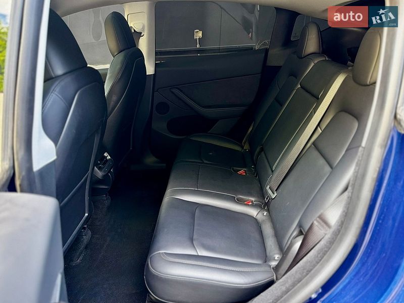 Позашляховик / Кросовер Tesla Model Y 2023 в Харкові