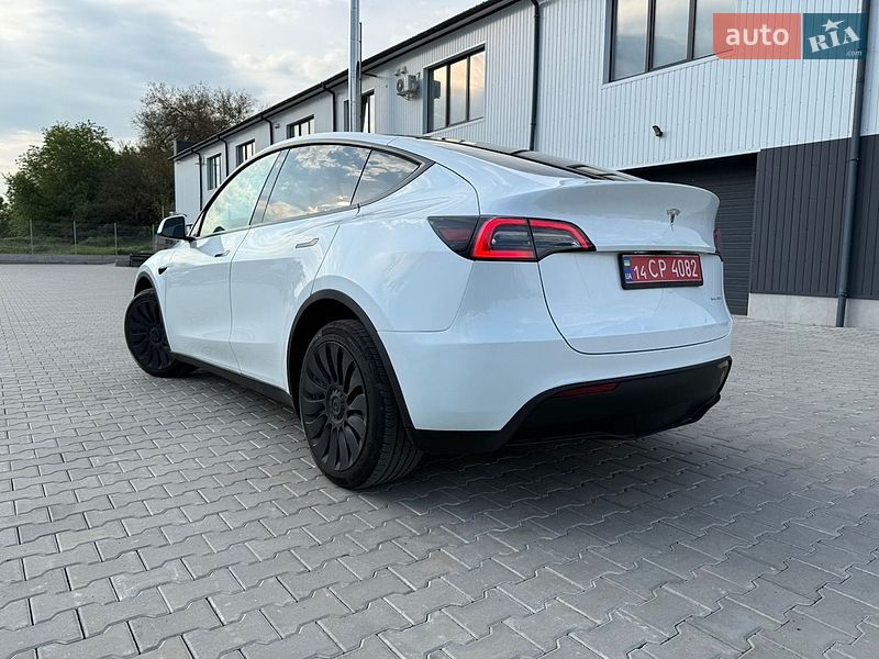 Позашляховик / Кросовер Tesla Model Y 2023 в Вінниці фото 14 Позашляховик / Кросовер Tesla Model Y 2023 в Вінниці