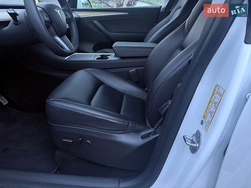 Позашляховик / Кросовер Tesla Model Y 2023 в Вінниці фото 23 Позашляховик / Кросовер Tesla Model Y 2023 в Вінниці