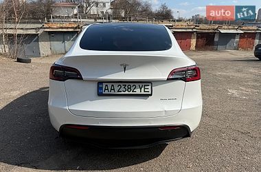 Позашляховик / Кросовер Tesla Model Y 2021 в Києві