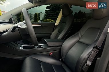 Позашляховик / Кросовер Tesla Model Y 2024 в Львові