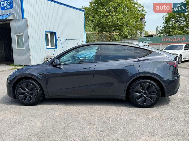 Внедорожник / Кроссовер Tesla Model Y 2024 в Виннице