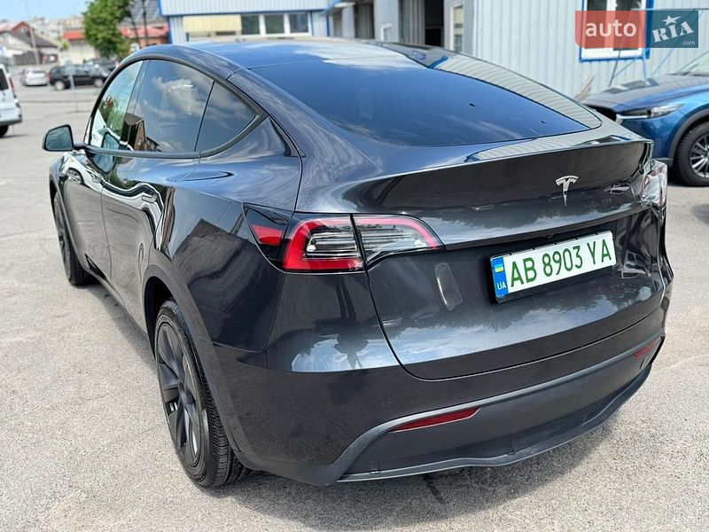 Внедорожник / Кроссовер Tesla Model Y 2024 в Виннице