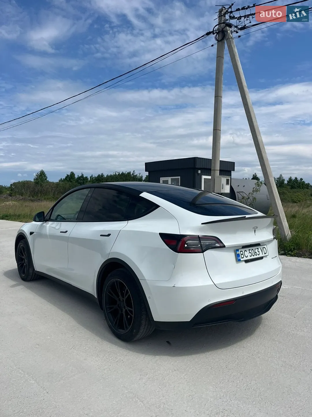 2020 Tesla Model Y - мініатюра 20