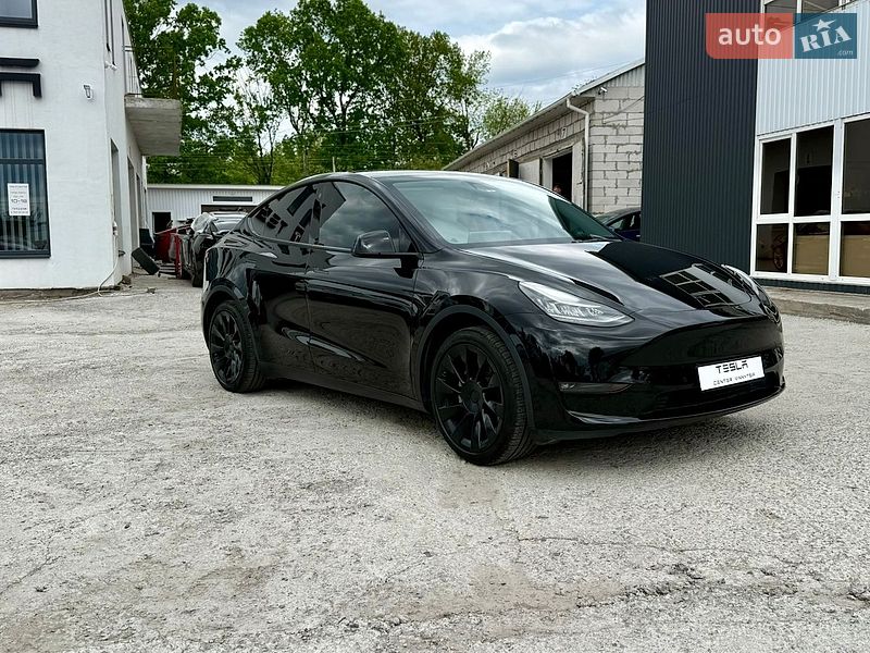 Позашляховик / Кросовер Tesla Model Y 2021 в Вінниці