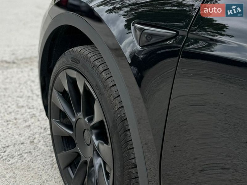 Позашляховик / Кросовер Tesla Model Y 2021 в Вінниці