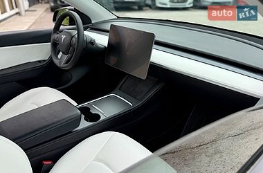 Позашляховик / Кросовер Tesla Model Y 2021 в Вінниці