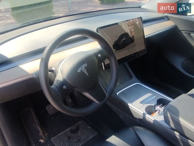 Внедорожник / Кроссовер Tesla Model Y 2022 в Житомире