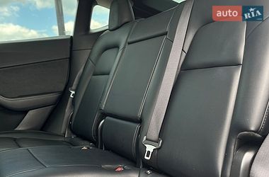 Позашляховик / Кросовер Tesla Model Y 2020 в Мукачевому