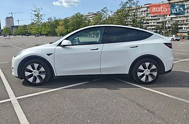 Позашляховик / Кросовер Tesla Model Y 2023 в Києві фото 2 Позашляховик / Кросовер Tesla Model Y 2023 в Києві