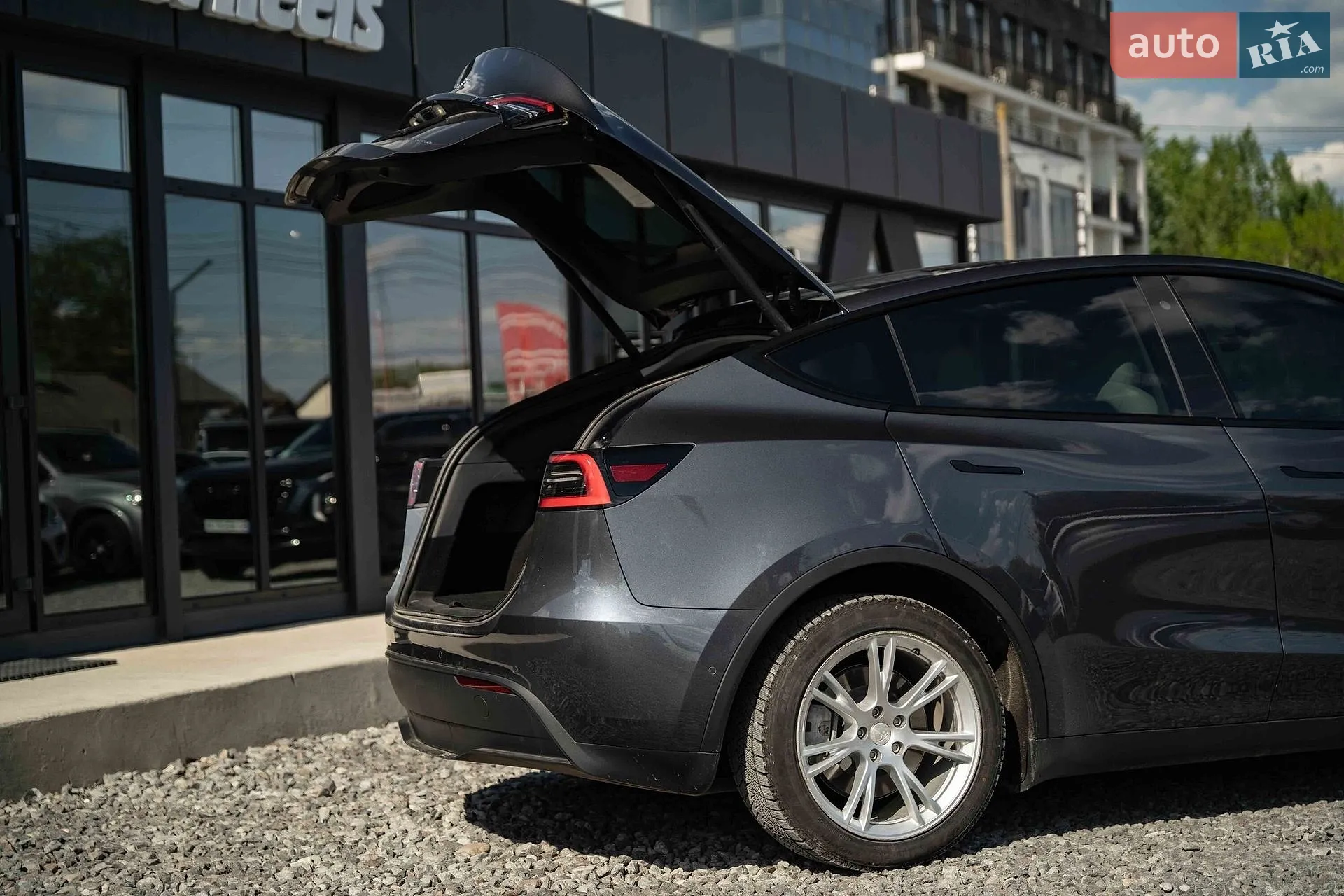 2020 Tesla Model Y - мініатюра 7