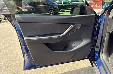 Внедорожник / Кроссовер Tesla Model Y 2022 в Харькове