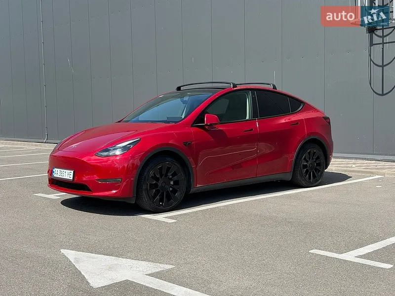 Tesla Model Y