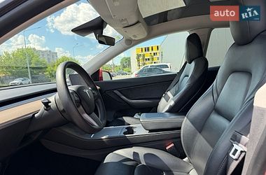 Внедорожник / Кроссовер Tesla Model Y 2021 в Киеве