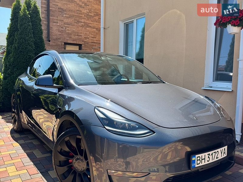 Внедорожник / Кроссовер Tesla Model Y 2022 в Одессе