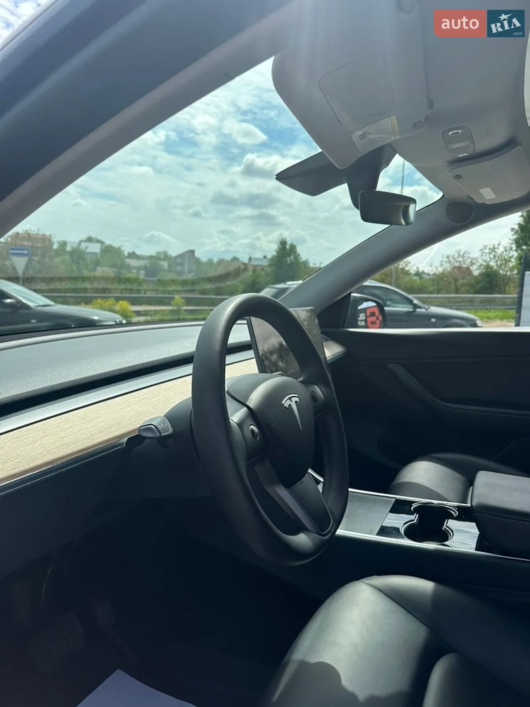 2020 Tesla Model Y - мініатюра 13