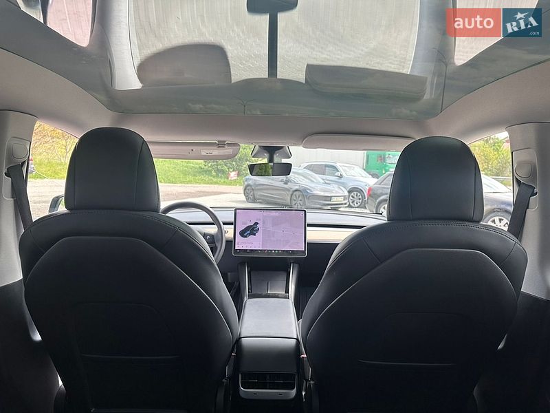 Позашляховик / Кросовер Tesla Model Y 2020 в Рівному