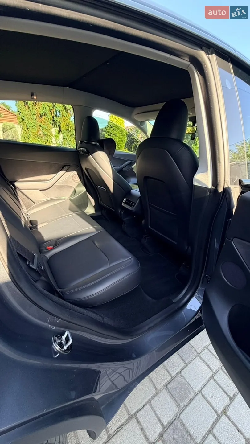 2022 Tesla Model Y - мініатюра 17