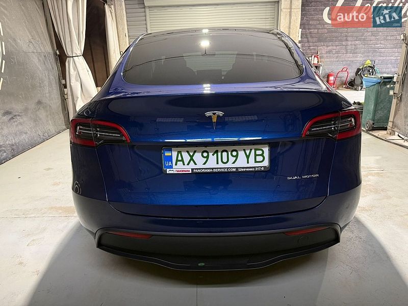 Внедорожник / Кроссовер Tesla Model Y 2024 в Харькове