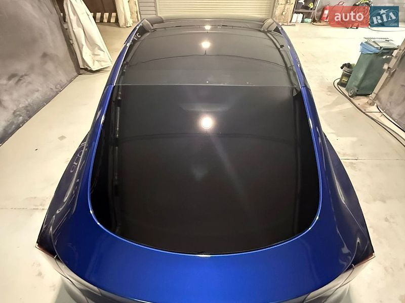 Внедорожник / Кроссовер Tesla Model Y 2024 в Харькове