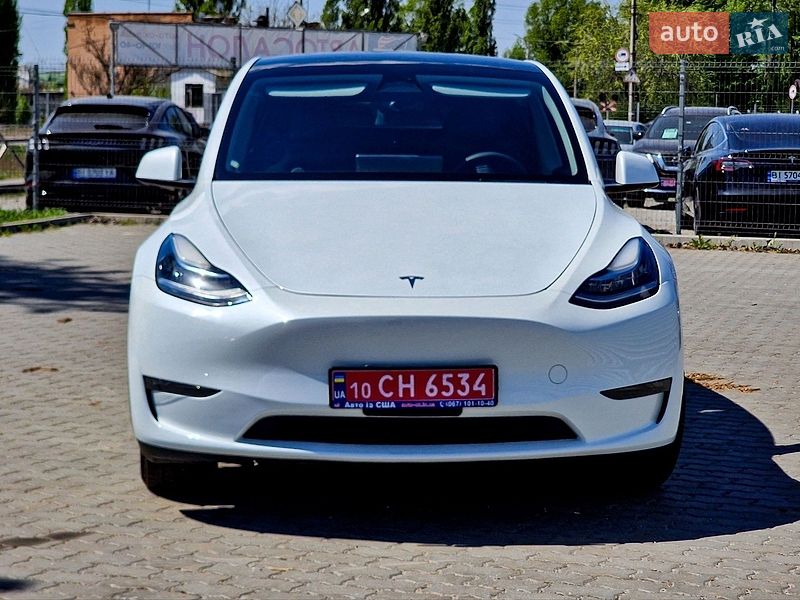 Позашляховик / Кросовер Tesla Model Y 2023 в Кременчуці фото 2 Позашляховик / Кросовер Tesla Model Y 2023 в Кременчуці