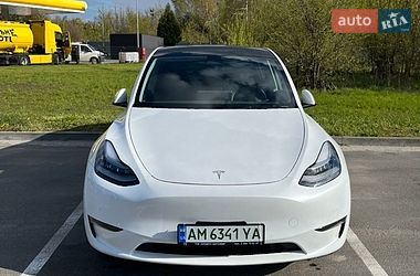 Внедорожник / Кроссовер Tesla Model Y 2022 в Киеве