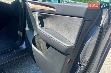 Позашляховик / Кросовер Tesla Model Y 2023 в Києві