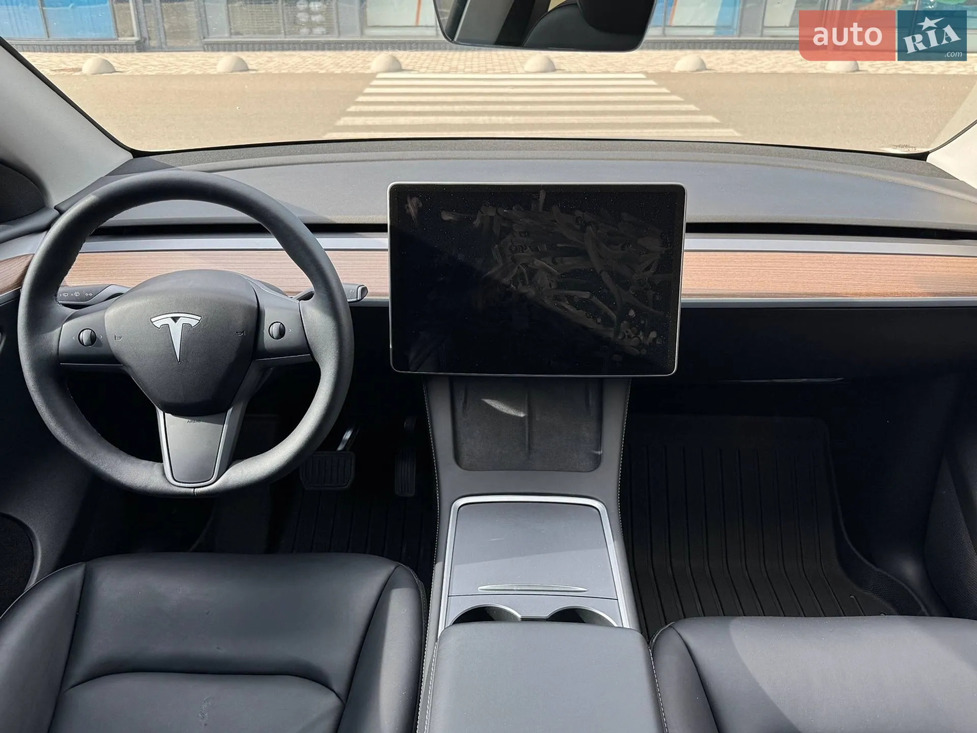 2024 Tesla Model Y - мініатюра 10