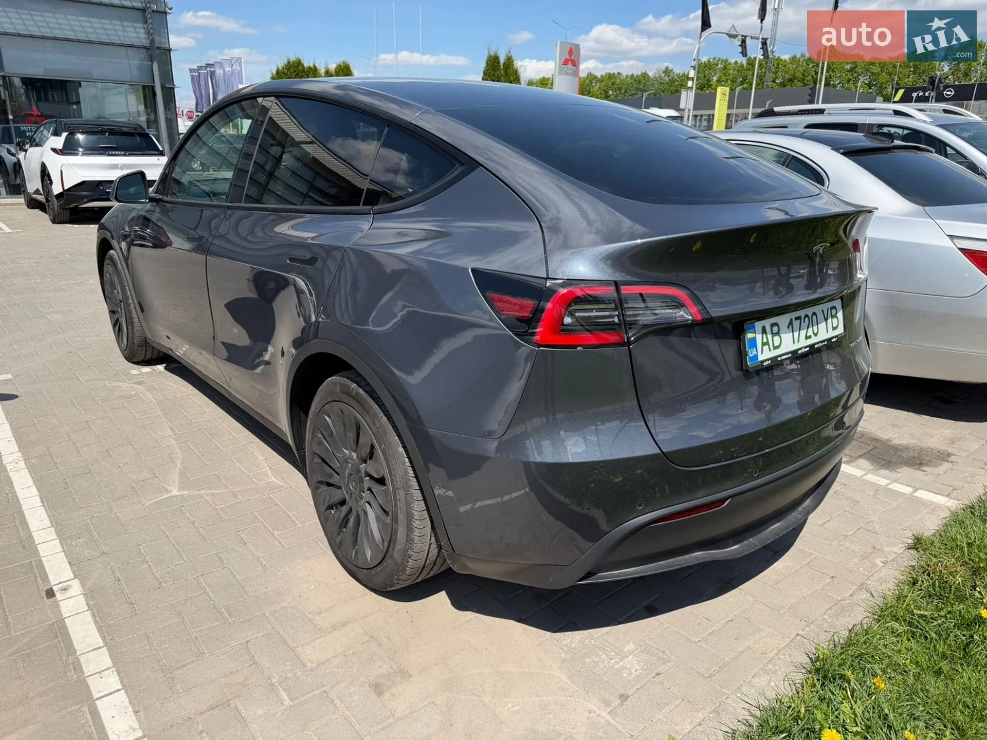 2022 Tesla Model Y - мініатюра 4