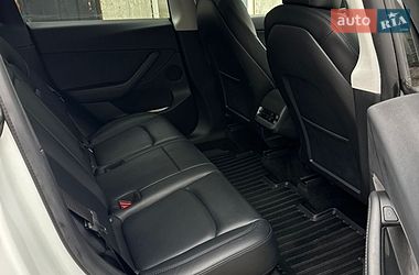Позашляховик / Кросовер Tesla Model Y 2022 в Тернополі
