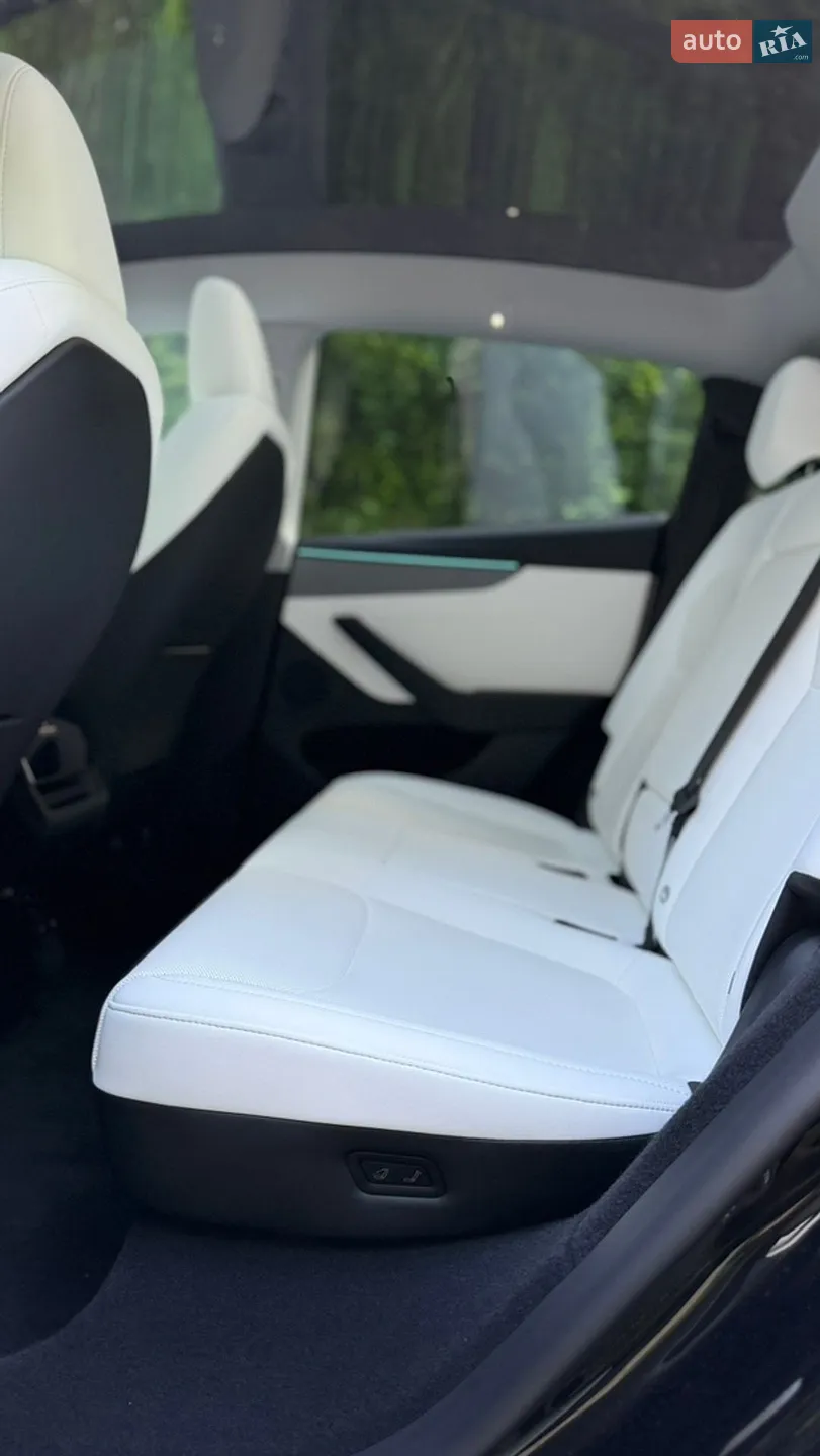 2025 Tesla Model Y - мініатюра 34