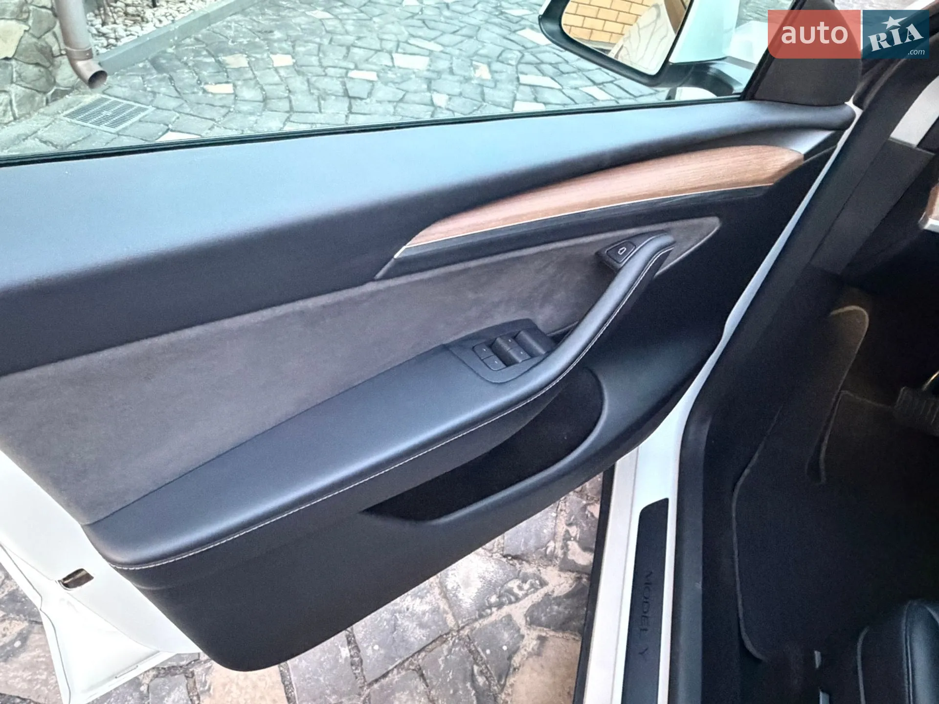 2023 Tesla Model Y - мініатюра 15