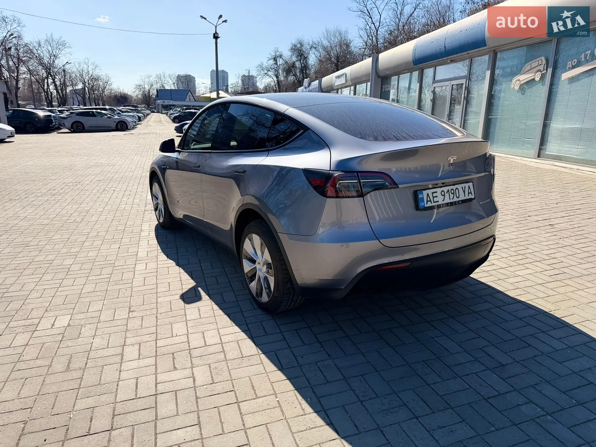 2024 Tesla Model Y - мініатюра 12