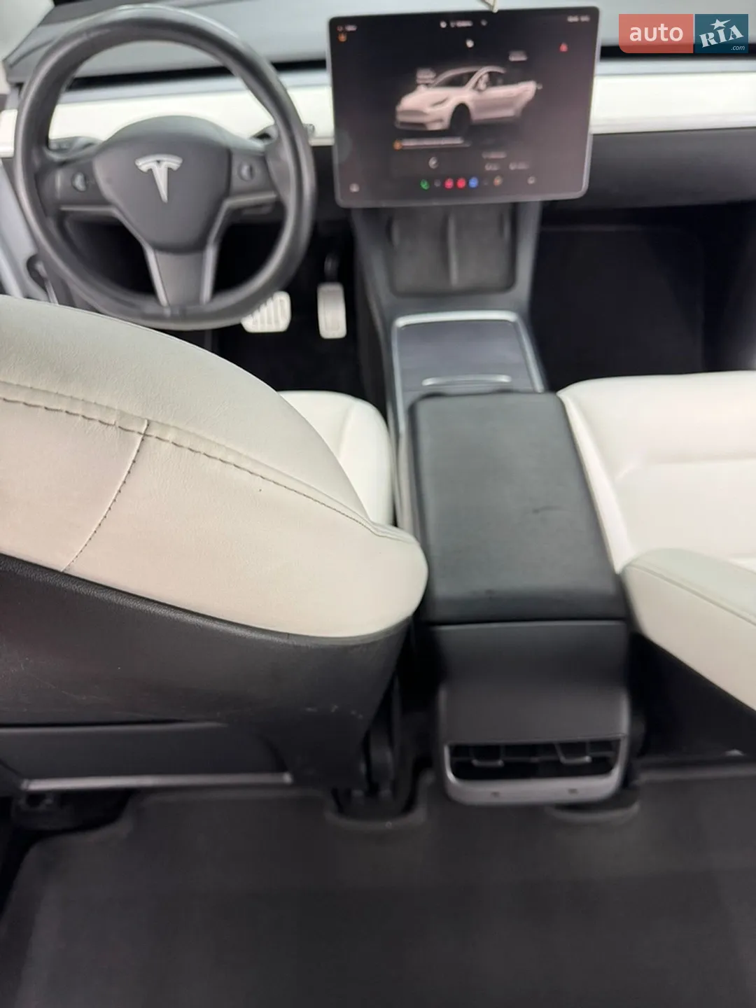 2022 Tesla Model Y - мініатюра 13