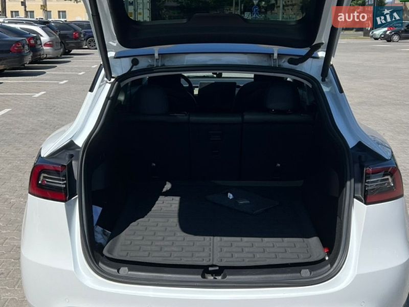 Внедорожник / Кроссовер Tesla Model Y 2021 в Одессе фото 19 Внедорожник / Кроссовер Tesla Model Y 2021 в Одессе