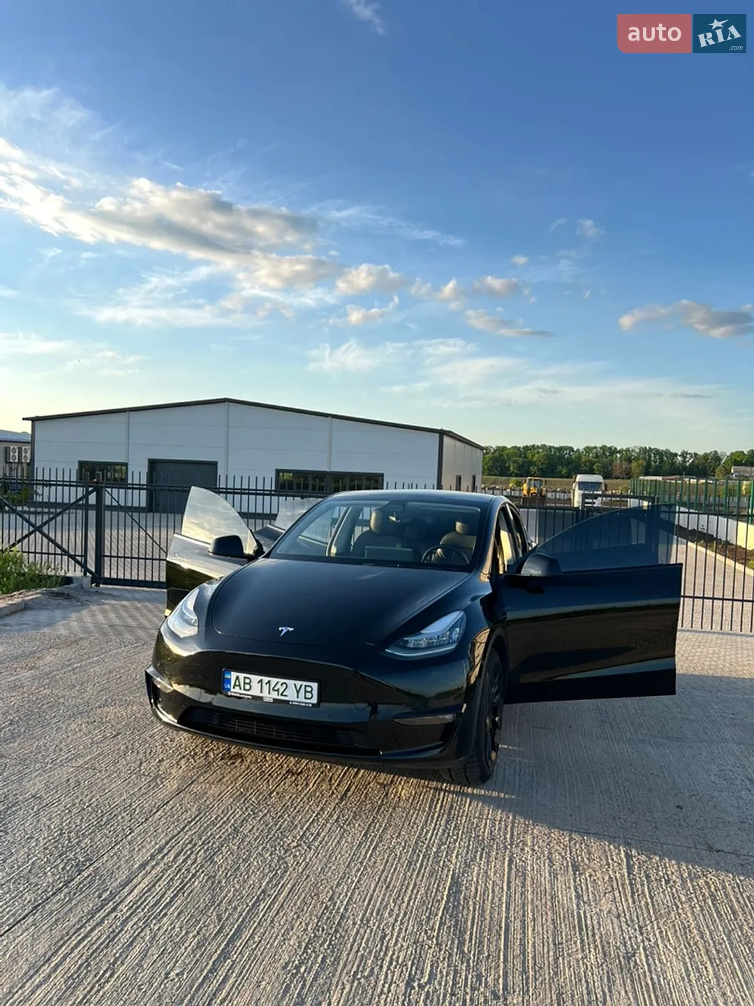 2021 Tesla Model Y - мініатюра 12