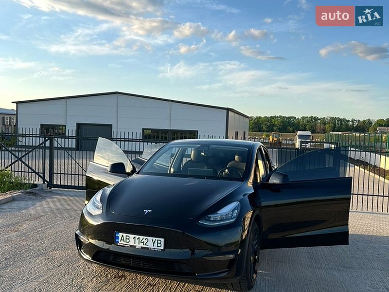Внедорожник / Кроссовер Tesla Model Y 2021 в Виннице