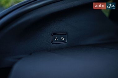 Позашляховик / Кросовер Tesla Model Y 2025 в Львові