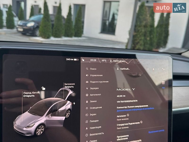 Внедорожник / Кроссовер Tesla Model Y 2023 в Киеве