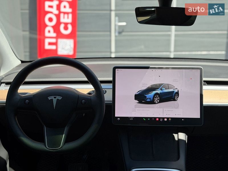 Внедорожник / Кроссовер Tesla Model Y 2022 в Киеве