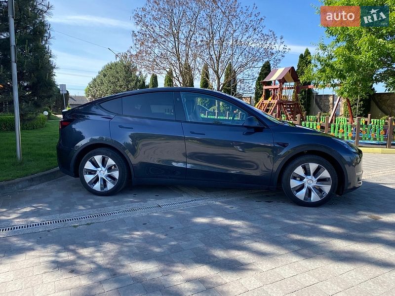 Внедорожник / Кроссовер Tesla Model Y 2024 в Сарнах фото 13 Внедорожник / Кроссовер Tesla Model Y 2024 в Сарнах